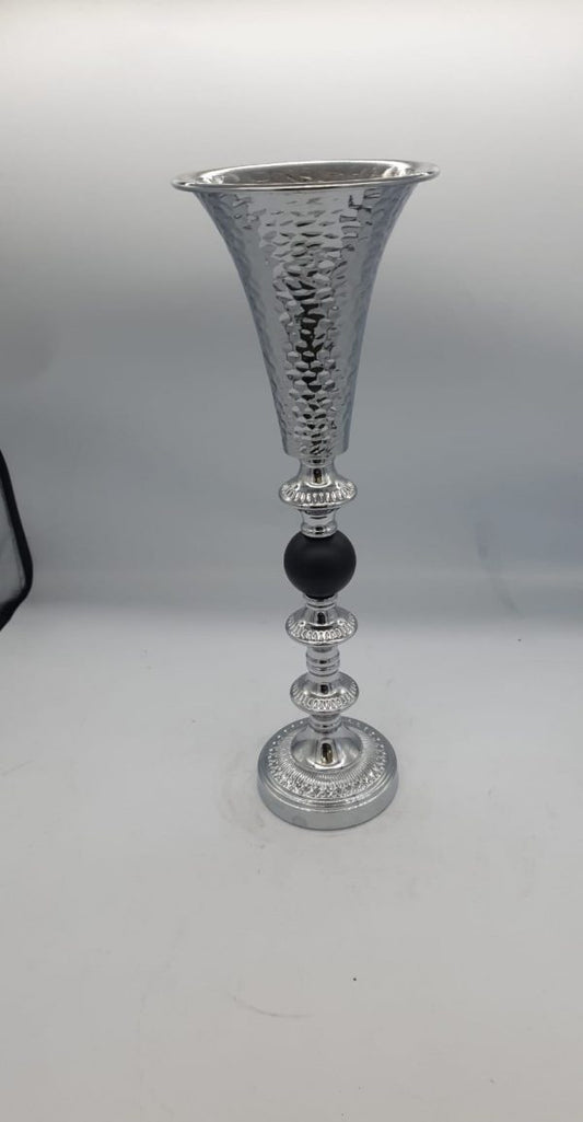 Vase en Acier Noir et Argent – Élégance Moderne et Originale pour Sublimer Votre Décoration